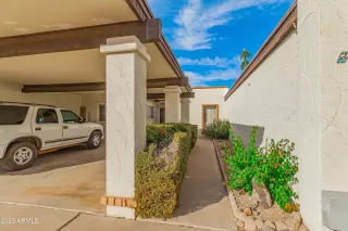 Photo #3: 6630891 Listing