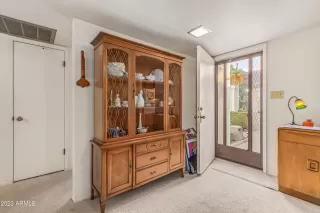 Photo #5: 6630891 Listing