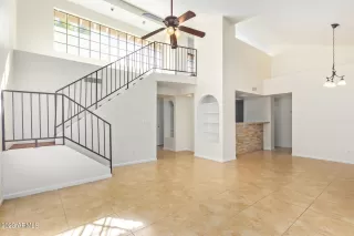 Photo #5: 6630915 Listing 