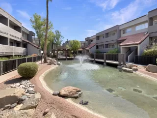 Photo #5: 6631130 Listing