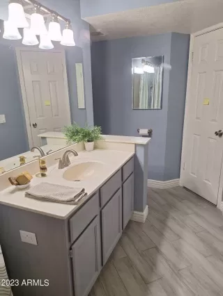 Photo #4: 6631322 Listing