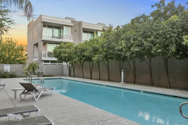 MLS: 6631475 Condo For Sale