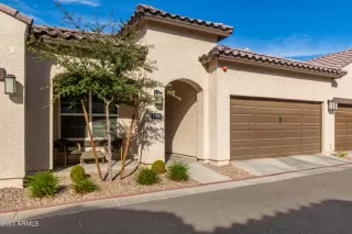 Photo #1: 6631532 Listing