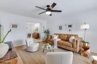 Photo #1: 6631605 Listing 