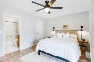 Photo #2: 6631605 Listing 