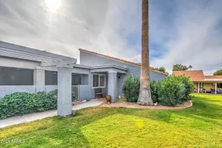 Photo #4: 6631640 Listing