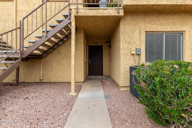 MLS: 6631776 Condo For Sale