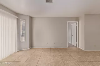 Photo #4: 6631776 Listing