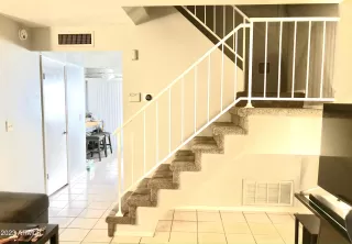 Photo #4: 6631809 Listing