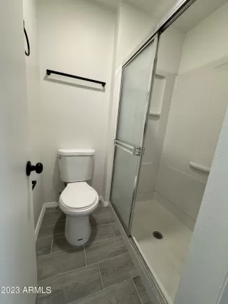 Photo #5: 6631856 Listing 