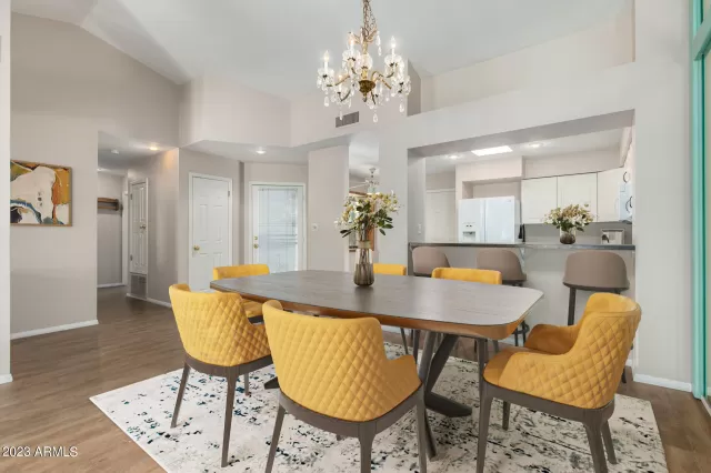 MLS: 6631877 Condo For Sale