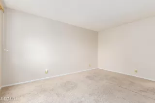 Photo #4: 6632016 Listing