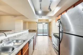 Photo #4: 6632092 Listing