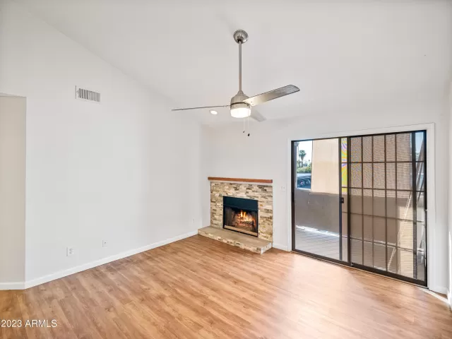 MLS: 6632102 Condo For Sale