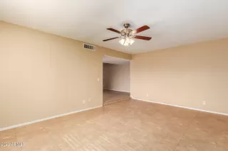 Photo #3: 6632136 Listing 