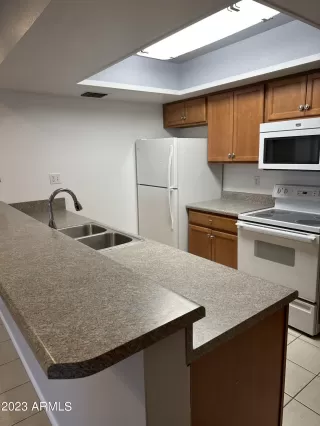 Photo #6: 6632549 Listing 