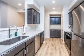 Photo #2: 6633519 Listing 