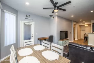 Photo #6: 6633519 Listing 