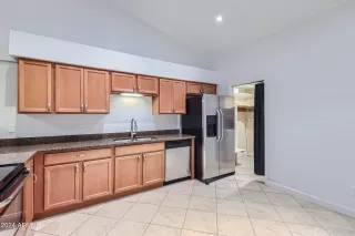 Photo #5: 6633529 Listing 