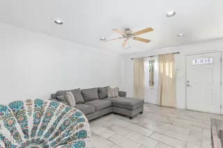 Photo #2: 6633844 Listing