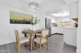 Photo #4: 6633970 Listing