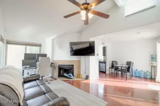 Photo #4: 6634188 Listing