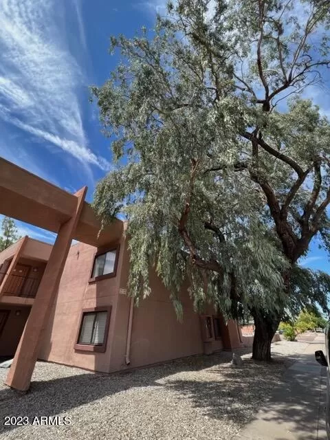 MLS: 6634466 Condo For Sale