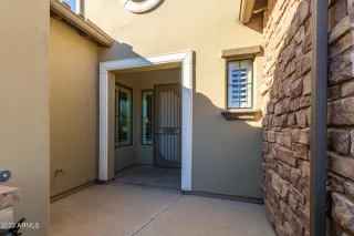 Photo #2: 6634682 Listing