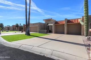 Photo #4: 6634799 Listing 