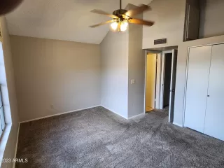 Photo #6: 6635078 Listing