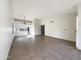 Photo #2: 6635263 Listing 