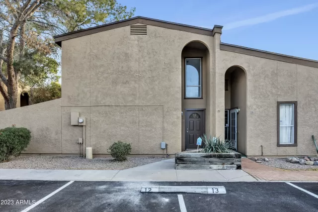 MLS: 6635271 Condo For Sale