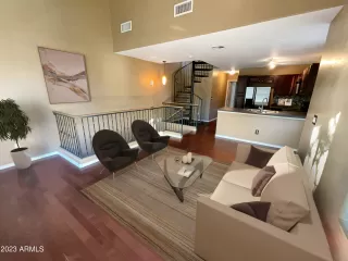 Photo #1: 6635274 Listing