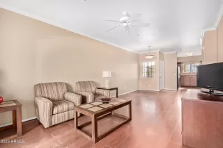 Photo #4: 6635425 Listing