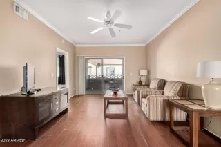 Photo #5: 6635425 Listing