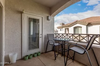 Photo #6: 6635425 Listing