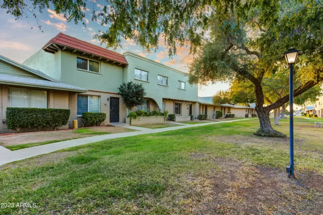 MLS: 6635469 Condo For Sale