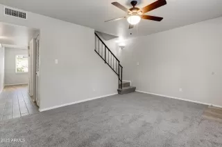 Photo #3: 6635469 Listing 