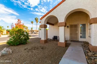 Photo #3: 6635514 Listing