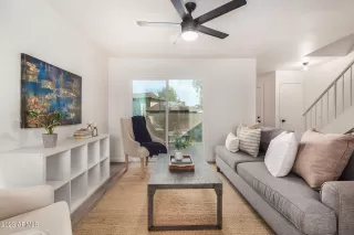 Photo #2: 6635535 Listing