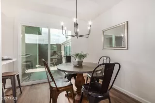 Photo #6: 6635535 Listing