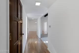 Photo #4: 6635698 Listing