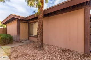 Photo #6: 6635865 Listing