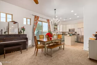 Photo #3: 6635971 Listing