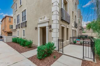 Photo #1: 6636003 Listing