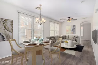 Photo #4: 6636003 Listing