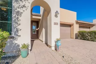 Photo #6: 6636196 Listing 