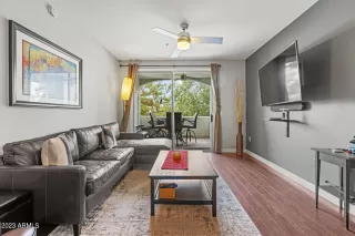 Photo #1: 6636706 Listing 