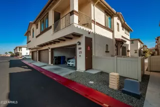 Photo #3: 6636805 Listing 