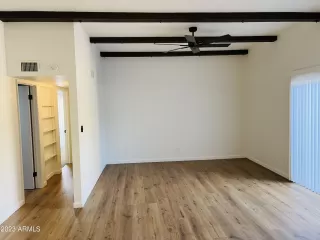 Photo #2: 6636854 Listing 